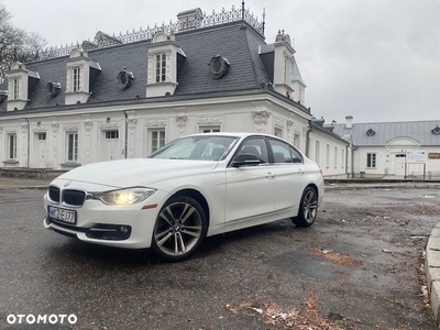 BMW Seria 3 330i xDrive