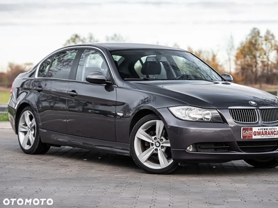 BMW Seria 3 325i