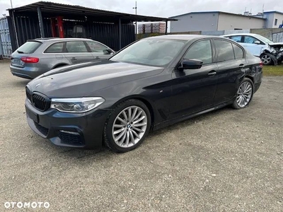 BMW Seria 5 520d xDrive M Sport Edition