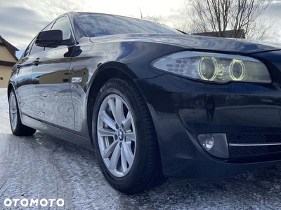 BMW Seria 5 525d xDrive