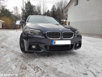 BMW Seria 5 525d xDrive Luxury Line