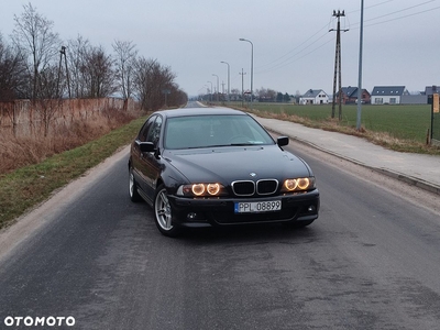 BMW Seria 5 525i