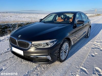 BMW Seria 5 530i GPF Luxury Line