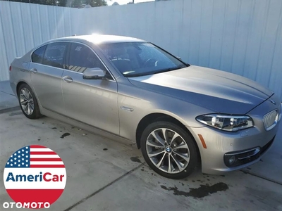 BMW Seria 5 530i xDrive Luxury Line