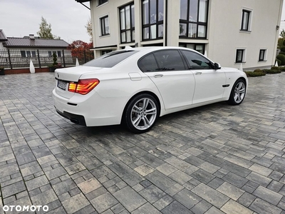 BMW Seria 7 740d xDrive Edition Exclusive