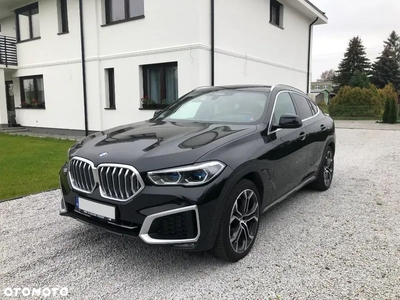 BMW X6 xDrive40d mHEV