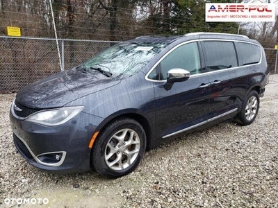 Chrysler Pacifica