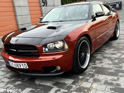 Dodge Charger 6.1 V8 SRT8