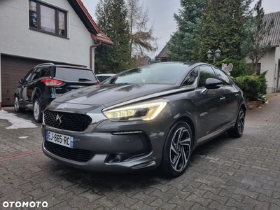 DS Automobiles DS 5