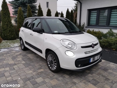 Fiat 500L 1.4 16V (RED)