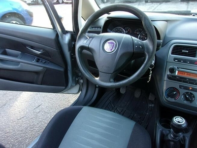 Fiat Punto 1.4 Benzyna 77 KM Klimatyzacja Kredyt Bez BIK i KRD