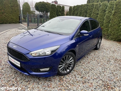 Ford Focus 1.0 EcoBoost mHEV ST-Line X