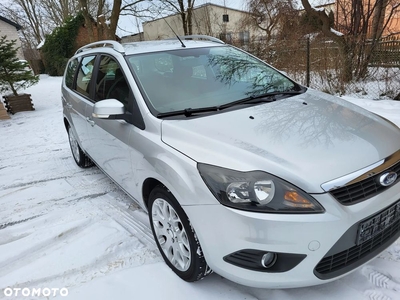 Ford Focus 1.6 16V Silver Magic