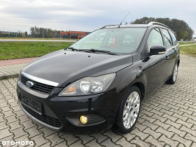 Ford Focus 1.6 Trend +