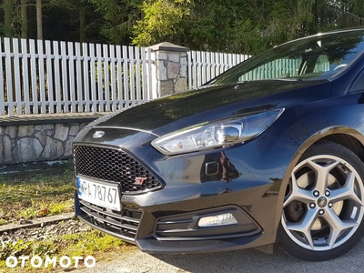 Ford Focus 2.0 EcoBoost ST