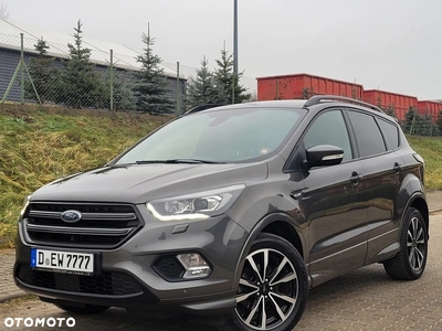 Ford Kuga 1.5 EcoBoost 2x4 ST-Line