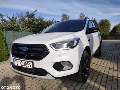 Ford Kuga 1.5 EcoBoost 2x4 Titanium