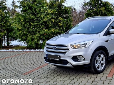 Ford Kuga 1.5 EcoBoost 2x4 Trend