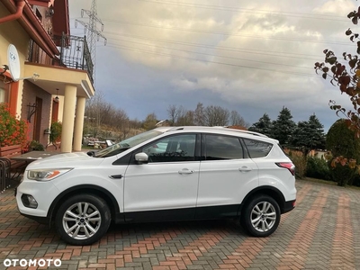 Ford Kuga 1.5 TDCi 2x4 Cool & Connect