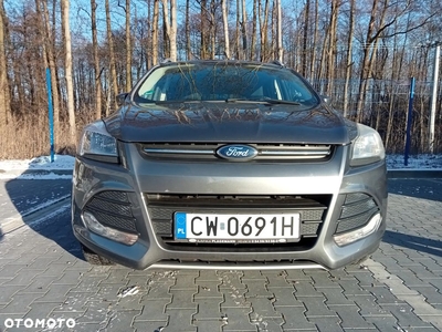 Ford Kuga 2.0 TDCi 2x4 Titanium