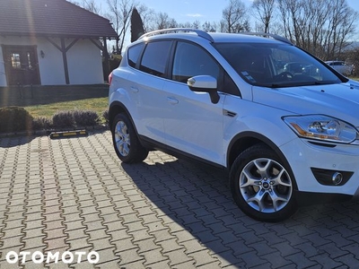 Ford Kuga 2.0 TDCi 2x4 Titanium