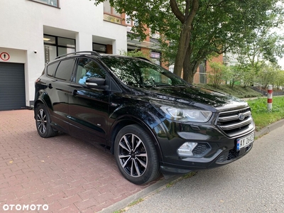 Ford Kuga 2.0 TDCi 4x4 ST-Line