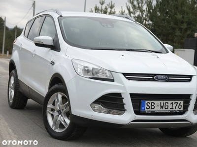 Ford Kuga 2.0 TDCi 2x4 Titanium