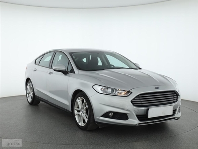 Ford Mondeo VIII , Salon Polska, Serwis ASO, VAT 23%, Klimatronic