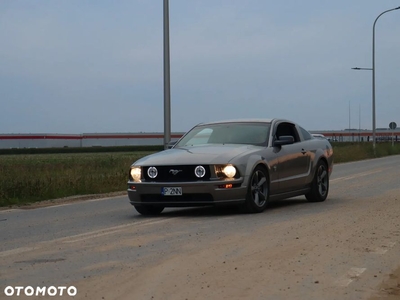 Ford Mustang 4.6 V8 GT