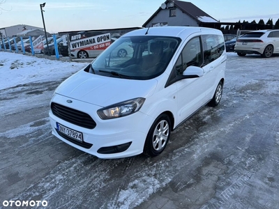 Ford Tourneo Courier 1.5 TDCi Titanium