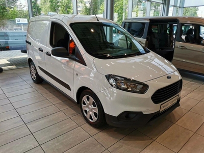 Ford Transit Courier 2023