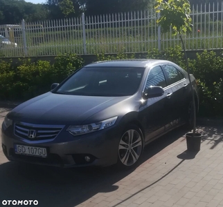 Honda Accord 2.0 Executive Navi