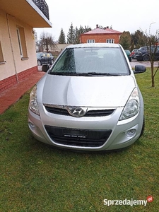 Hyundai i20 1,4 beznzyna 2011 r. GWARANCJA Super stan