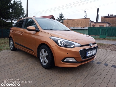 Hyundai i20 blue 1.2 Trend