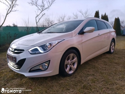 Hyundai i40 i40cw 1.7 CRDi Fifa World Cup Edition