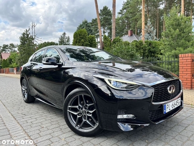 Infiniti Q30 1.6t Business Executive 7DCT