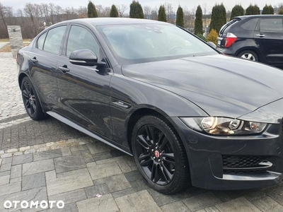 Jaguar XE 2.0 D AWD R-Sport