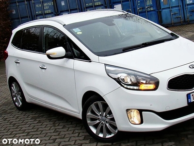 Kia Carens 1.7 CRDi 115 UEFA EURO 2016