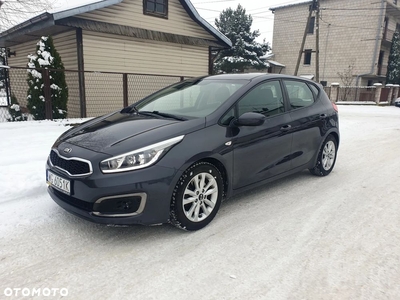 Kia Ceed 1.4 CVVT Fifa World Cup Edition