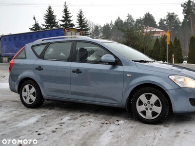 Kia Ceed Cee'd 1.6 Comfort +