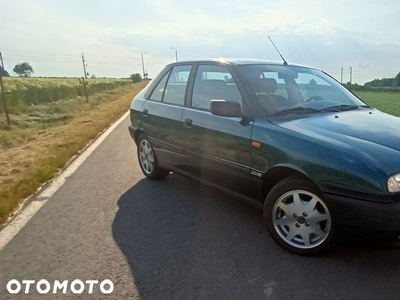 Lancia Delta 2000 16V LS