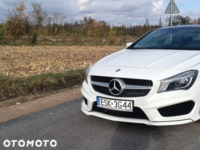 Mercedes-Benz CLA 250 4-Matic AMG Line