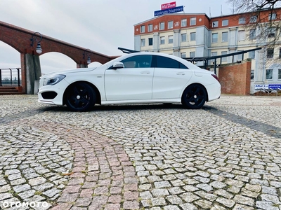 Mercedes-Benz CLA 250 7G-DCT AMG Line