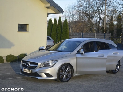 Mercedes-Benz CLA Shooting Brake 180 d