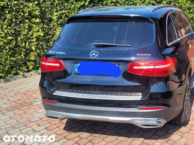 Mercedes-Benz GLC 220 d 4-Matic