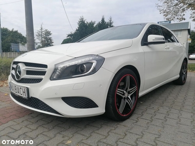 Mercedes-Benz Klasa A 180 (BlueEFFICIENCY) 7G-DCT Style