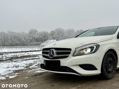 Mercedes-Benz Klasa A 180 (BlueEFFICIENCY) Style