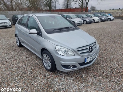 Mercedes-Benz Klasa B 180 BlueEffICIENCY