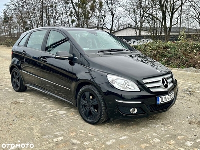 Mercedes-Benz Klasa B 180 BlueEffICIENCY EU5