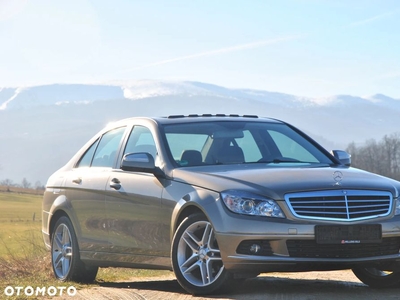 Mercedes-Benz Klasa C 180 BlueEFFICIENCY 7G-TRONIC Elegance